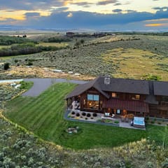 Tamarack Trail Retreat