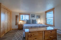 Fischer Lane Cabin