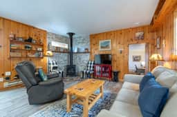 Fischer Lane Cabin