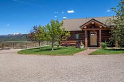 Darby Ranch Cabin