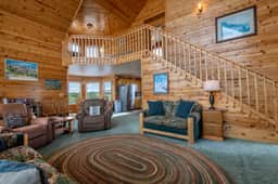Bear Creek Cabin - Image 3