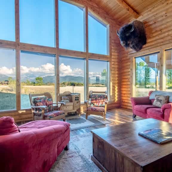 Cabin on Whitney - Image 1