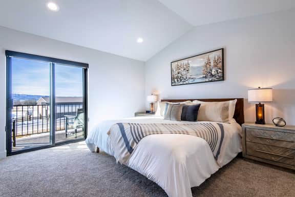 Stone Peak 690