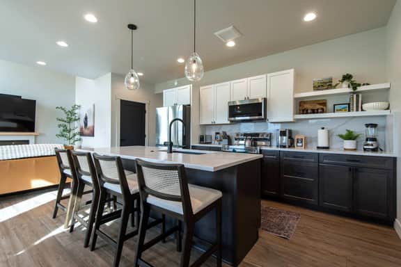Stone Peak 710 - Image 4
