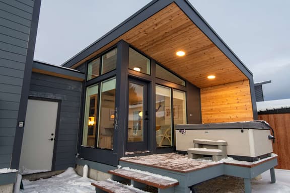 Ski Hill Nest